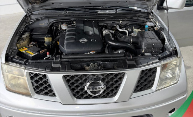 Nissan Frontier SE/SE Strik CD 4x4 2.5 TB Dies. 2010 Diesel-2