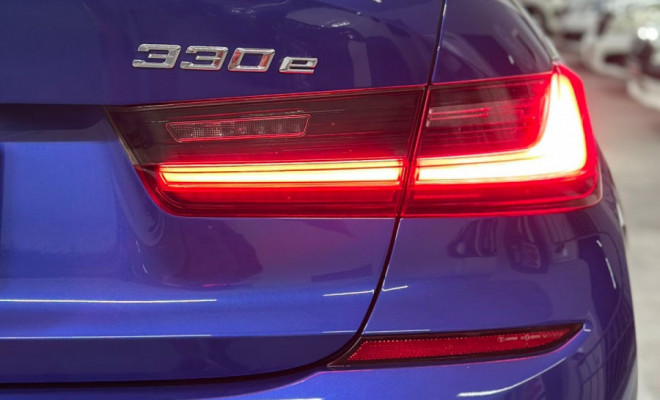BMW 330e M Sport 2.0 Turbo Aut. (Híbrido) 2020 Híbrido-15