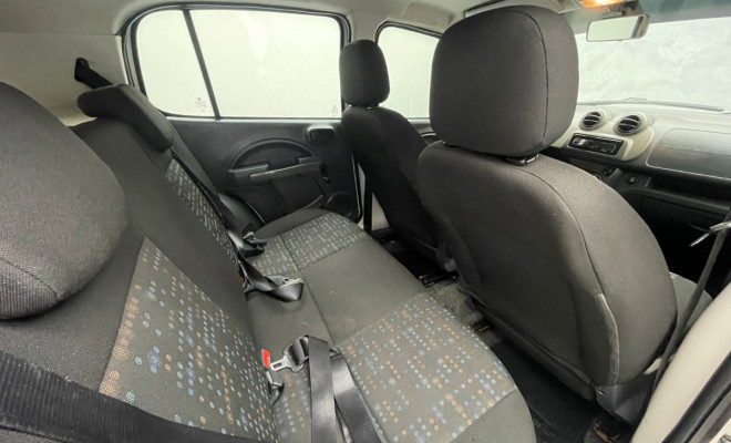 Fiat UNO VIVACE Celeb. 1.0 EVO F.Flex 8V 5p 2014 Flex-8