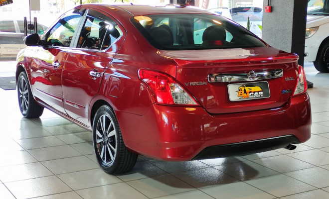 Nissan VERSA SL 1.6 16V FlexStart 4p Aut. 2018 Flex-2