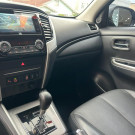 Mitsubishi L200 Triton Sport HPE-S 2.4 CD Dies. Aut 2023 Diesel-10