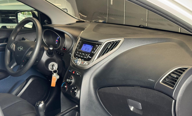 Hyundai HB20 C./C.Plus/C.Style 1.6 Flex 16V Mec. 2014 Flex-6