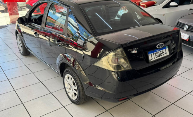 Ford Fiesta Sed. 1.6 8V Flex 4p 2013 Flex-2