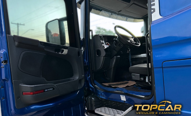 SCANIA R-420 A 4x2 3-Eixos/ A 6x2 2p (diesel) 2011 Diesel-5