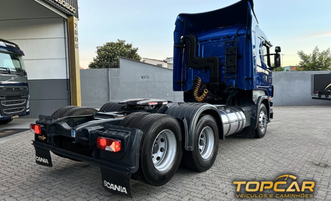 SCANIA R-420 A 4x2 3-Eixos/ A 6x2 2p (diesel) 2011 Diesel-2