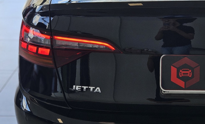 VW - VolksWagen JETTA Comfort. 250 TSI 1.4 Flex 16v Aut. 2019 Flex-3