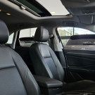 VW - VolksWagen JETTA Comfort. 250 TSI 1.4 Flex 16v Aut. 2019 Flex-13