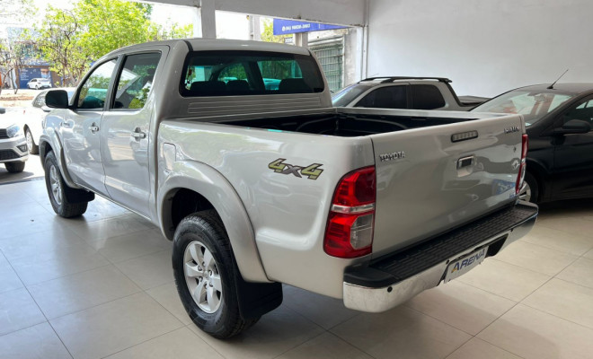 Toyota Hilux CD SRV 4x4 2.7 Flex 16V Aut. 2012 Flex-4