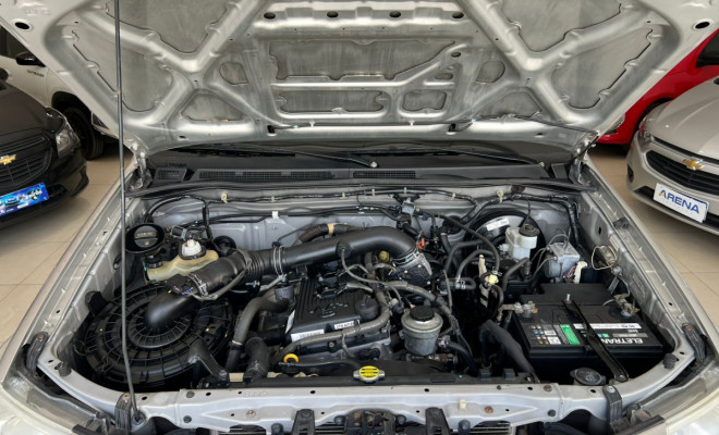 Toyota Hilux CD SRV 4x4 2.7 Flex 16V Aut. 2012 Flex-8