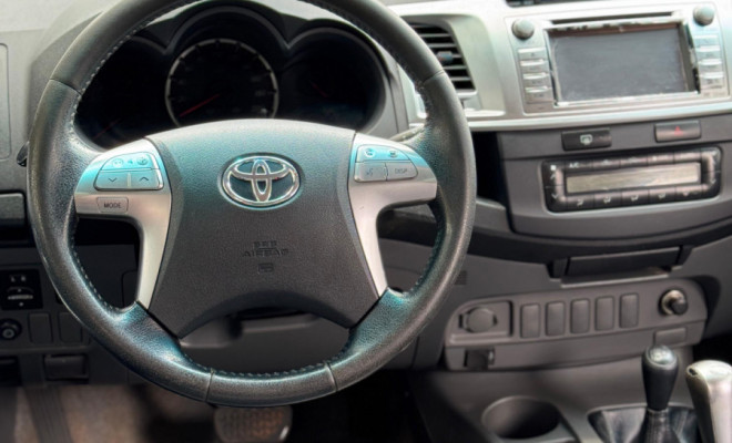Toyota Hilux CD SRV 4x4 2.7 Flex 16V Aut. 2014 Flex-3