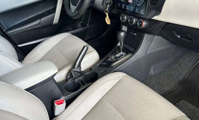 Toyota Corolla GLi 1.8 Flex 16V  Aut. 2017 Flex-14