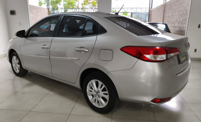Toyota YARIS XL Sedan 1.5 Flex 16V 4p Aut. 2019 Flex-4