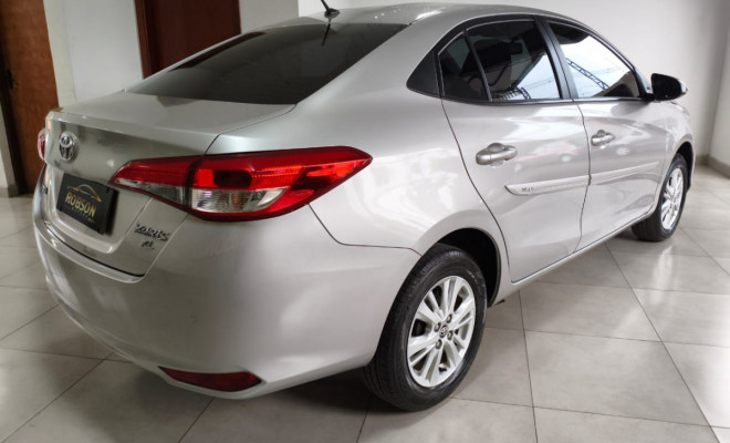 Toyota YARIS XL Sedan 1.5 Flex 16V 4p Aut. 2019 Flex-2