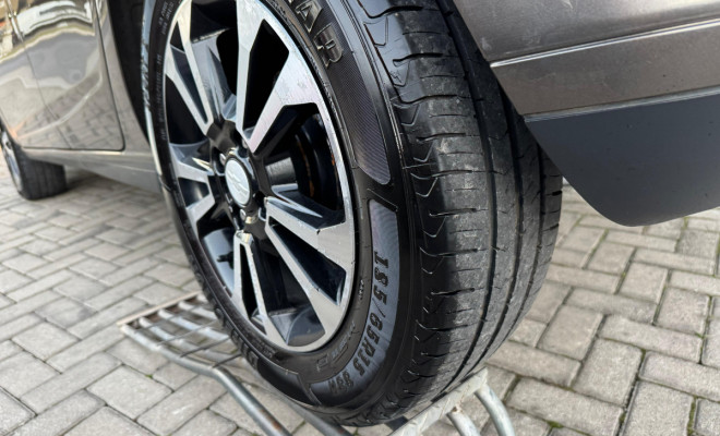 GM - Chevrolet ONIX HATCH LTZ 1.4 8V FlexPower 5p Aut. 2014 Flex-9