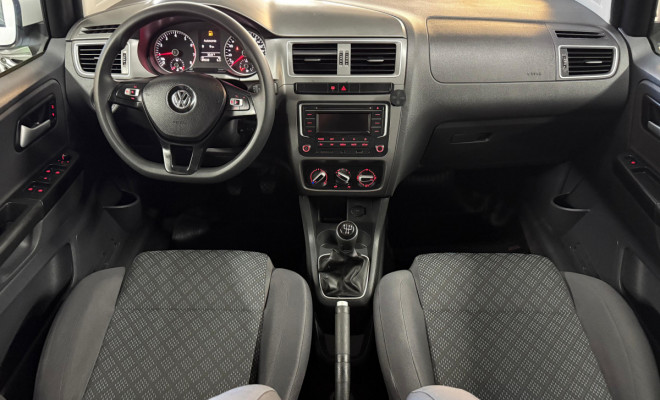 VW - VolksWagen Fox Trendline 1.0 Flex 12V 5p 2017 Flex-6