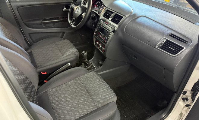 VW - VolksWagen Fox Trendline 1.0 Flex 12V 5p 2017 Flex-4