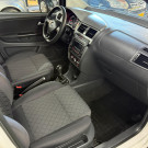 VW - VolksWagen Fox Trendline 1.0 Flex 12V 5p 2017 Flex-4