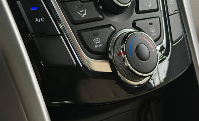 Hyundai i30 Serie Limitada 1.8 16V Aut. 5p 2015 Flex-9