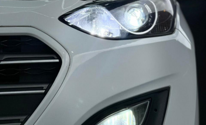 Hyundai i30 Serie Limitada 1.8 16V Aut. 5p 2015 Flex-6