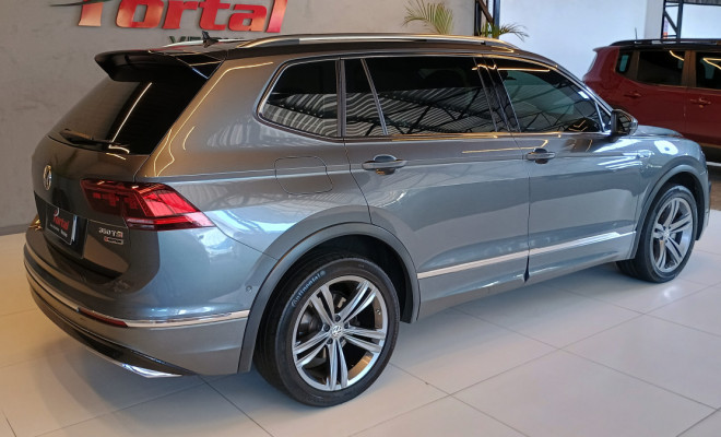 VW - VolksWagen TIGUAN Allspac R-Line 350 TSI 2.0 4x4 2021 Gasolina-3