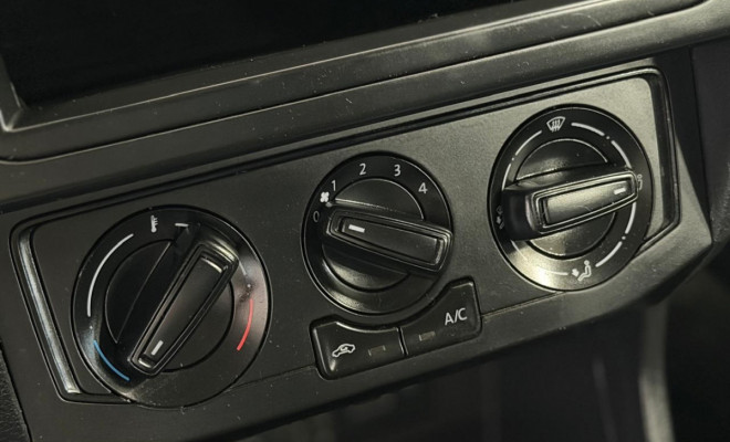 VW - VolksWagen Saveiro Robust 1.6 Total Flex 16V  2023 Flex-11