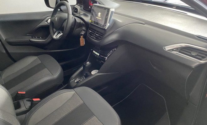 Peugeot 2008 Style 1.6 Aut 2023-7