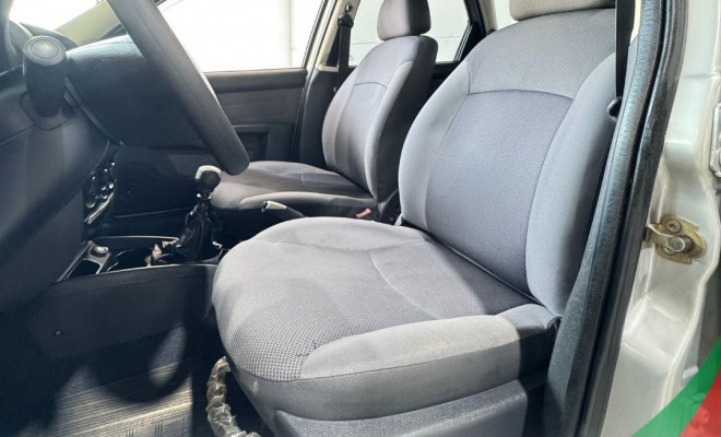 Fiat Palio Weekend ELX 1.3 mpi Flex 8V 4p 2005 Flex-6