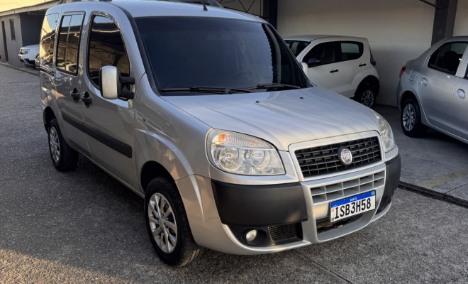 Doblo ESSENCE 1.8 16V 2012 (7 LUAGRES)-1