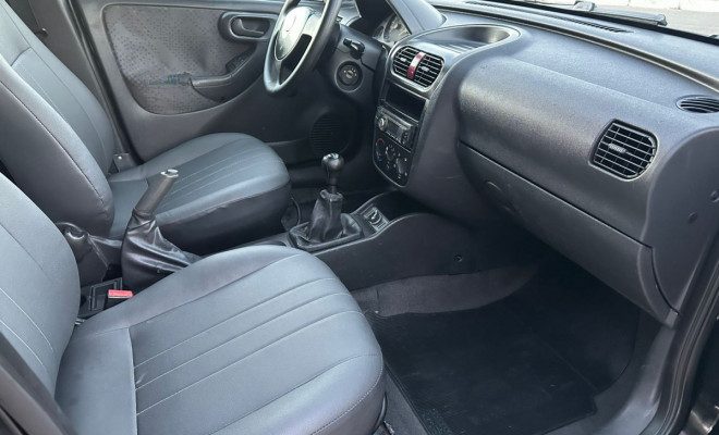 GM MONTANA 1.4 8V Conquest ECONOFLEX - 2008-6