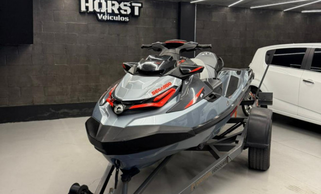 JET SKI SEA DOO RXT 300 2018 Gasolina-4