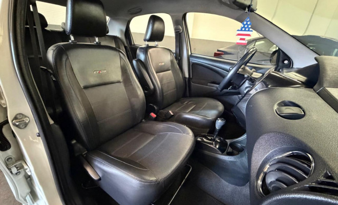 Toyota ETIOS PLATINUM Sed. 1.5 Flex 16V 4p Aut. 2018 Flex-2
