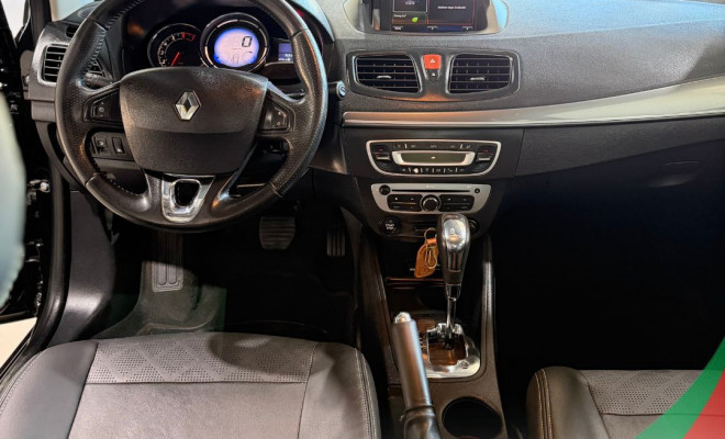 Renault FLUENCE Sed. Dyn. Plus 2.0 16V FLEX Aut. 2016 Flex-4