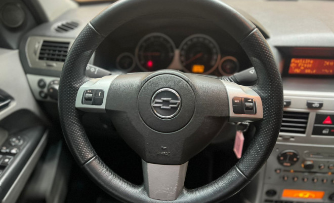 GM - Chevrolet Vectra Elegan. 2.0 MPFI 8V FlexPower Mec 2011 Flex-7