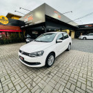 VW - VolksWagen VOYAGE Comfortline  1.0 T.Flex 8V 4p 2015 Flex-1