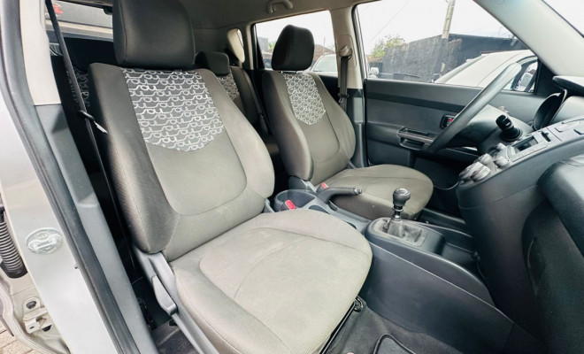 Kia Motors SOUL 1.6/ 1.6 16V FLEX Mec. 2010 Flex-8