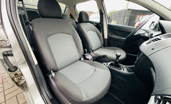 Peugeot 207 XR 1.4 Flex 8V 5p 2013 Flex-7