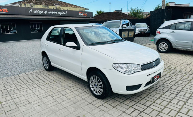 Fiat Palio HLX 1.8 mpi Flex 8V 4p 2006 Flex