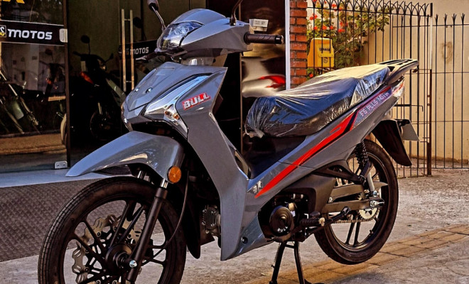 BULL KCR F5 PLUSS 50cc 2026 Gasolina