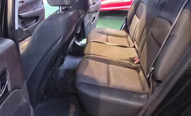 Hyundai i30 2.0 16V 145cv 5p Aut. 2012 Gasolina-8