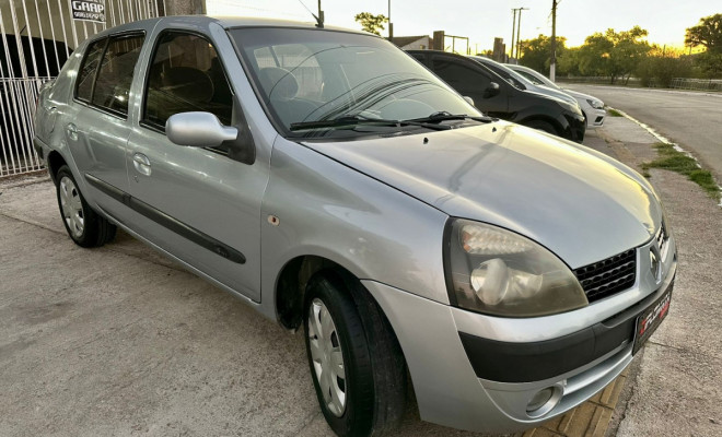 Renault Clio Sed. 1.6 Privilège - 2005-0