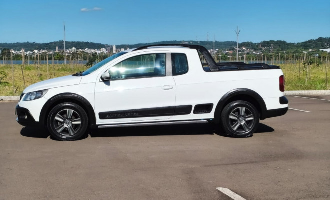 VW - VolksWagen Saveiro CROSS 1.6 Mi Total Flex 8V CE 2012 Flex-0