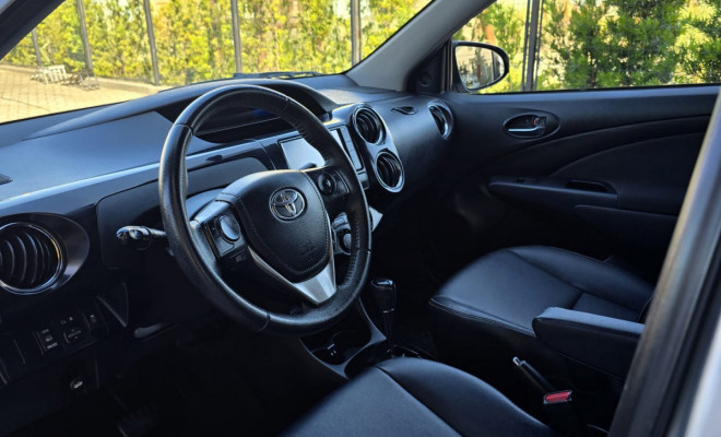 Toyota ETIOS XLS Sedan 1.5 Flex 16V 4p Aut. 2019 Flex-7