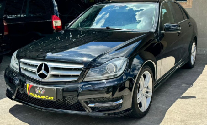 Mercedes-Benz C-180 CGI Sport 1.6 TB 16V 156cv Aut. 2014 Gasolina