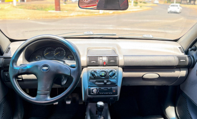 GM - Chevrolet Classic Life/LS 1.0 VHC FlexP. 4p 2013 Flex-7