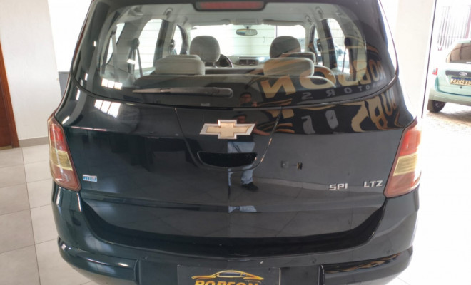 GM - Chevrolet SPIN LTZ 1.8 8V Econo.Flex 5p Aut. 2013 Flex-3