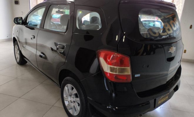 GM - Chevrolet SPIN LTZ 1.8 8V Econo.Flex 5p Aut. 2013 Flex-4