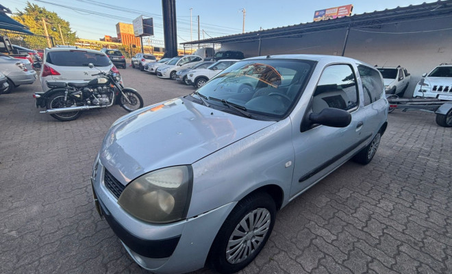 Renault Clio Authentique 1.0 8V 3p 2004 Gasolina