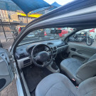 Renault Clio Authentique 1.0 8V 3p 2004 Gasolina-1