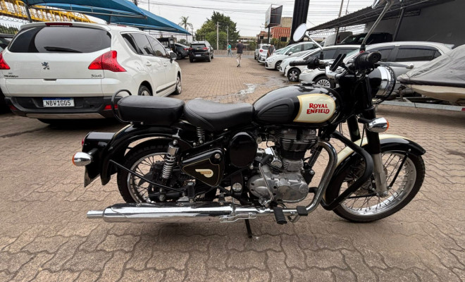 Royal Enfield Classic 500 EFI 2022 Gasolina