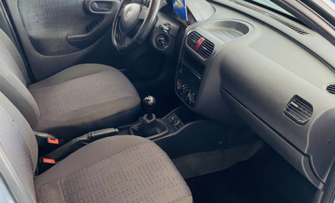 GM - Chevrolet MONTANA 1.4 8V Conquest ECONOFLEX  2p 2010 Flex-6